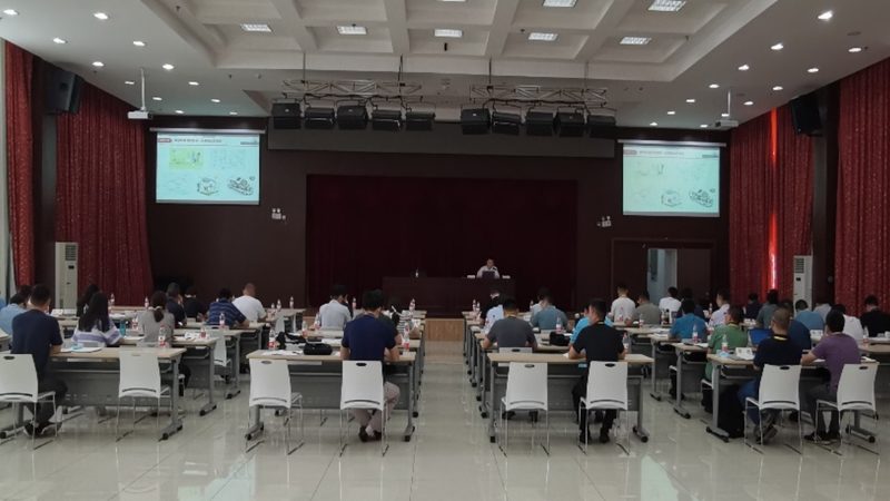 技能培训代理如何精准拓客：策略与技巧解析